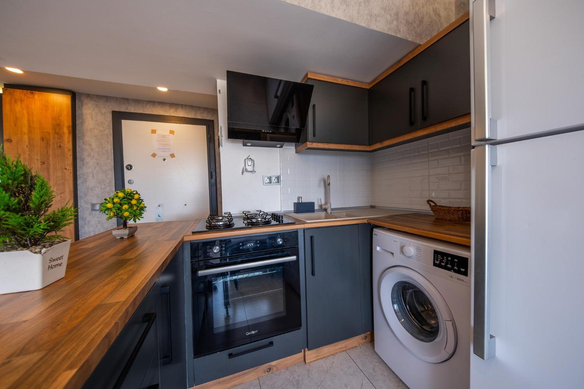 Mrt Suites Lara Анталія Екстер'єр фото