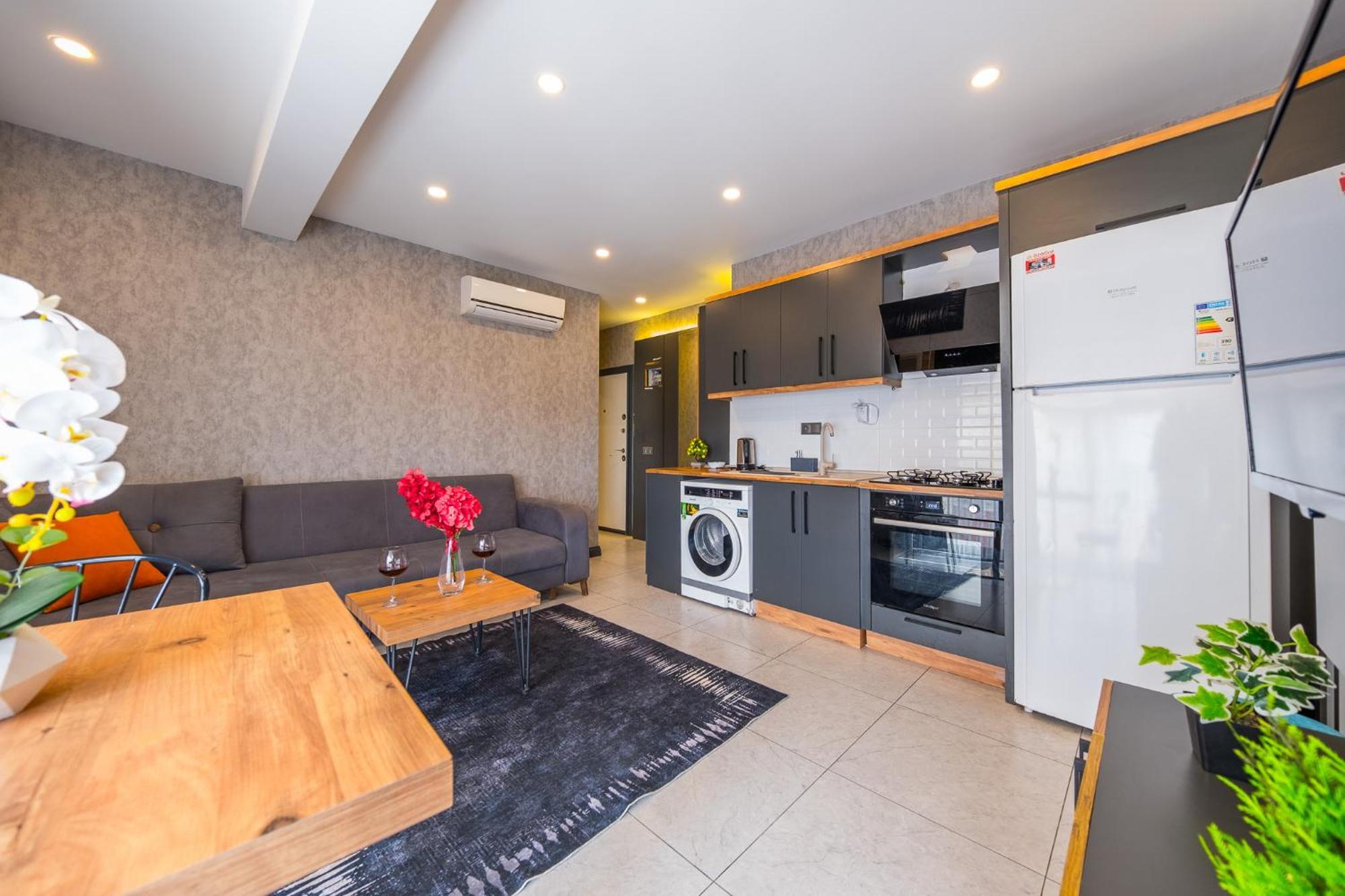 Mrt Suites Lara Анталія Екстер'єр фото