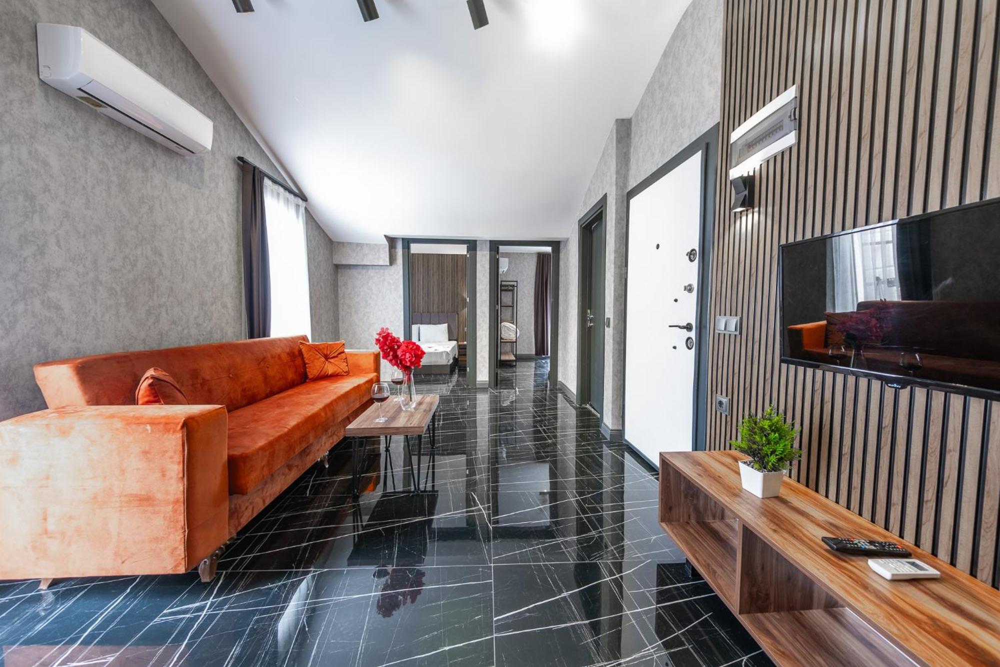 Mrt Suites Lara Анталія Екстер'єр фото